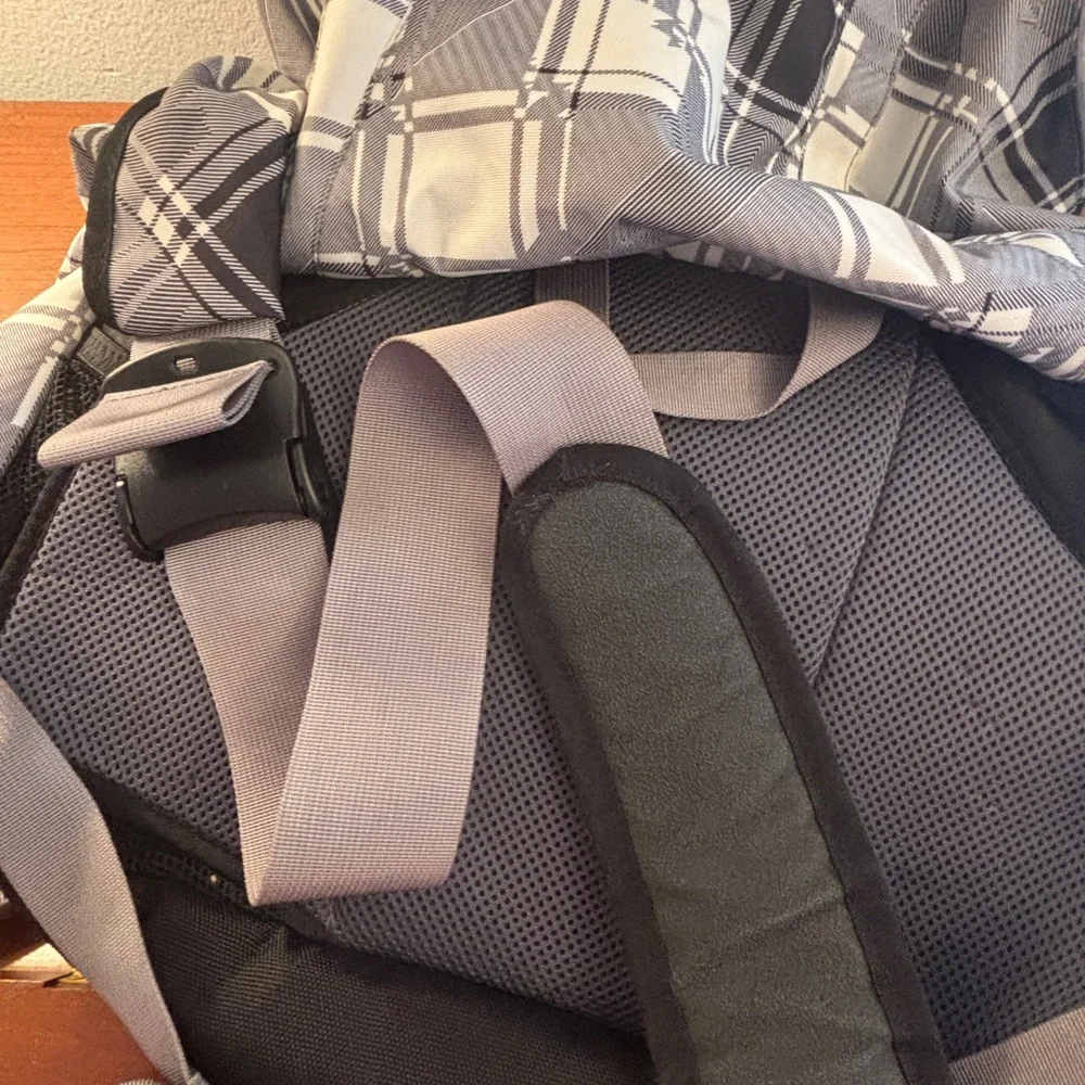 Y2K L.L.Bean Plaid Nylon Messenger Bag Commuter Crossbody
